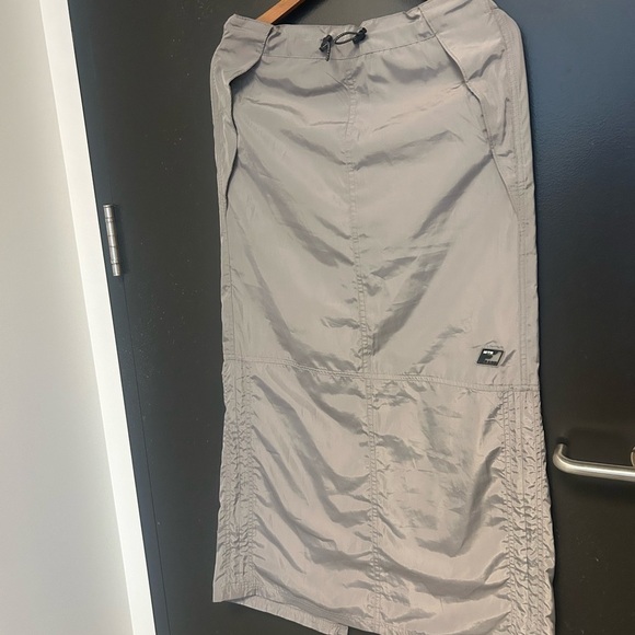 iets frans Y2K inspired rave silver shimmer skirt S - Picture 3 of 11